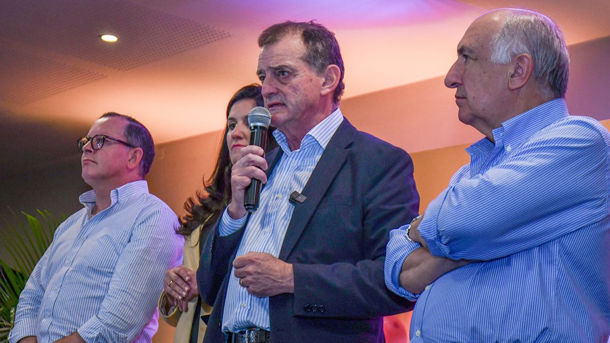 Guido Manini Ríos conditioned the continuity of the coalition to a victory in the runoff
