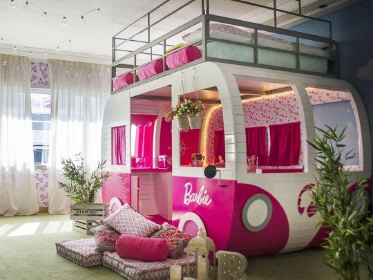 barbie room