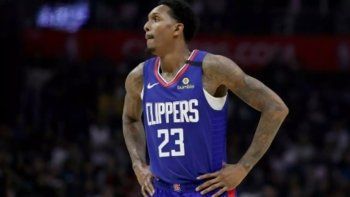 Lou Williams pidió permiso familiar para romper la cuarentena y terminó en club de strippers.