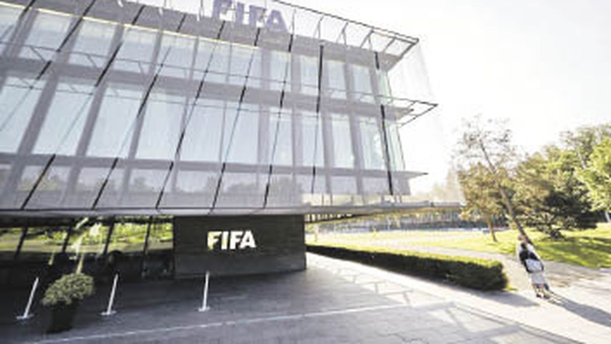 FIFA invests US.5 billion in Qatar 2022 year after losing 37% of reserves