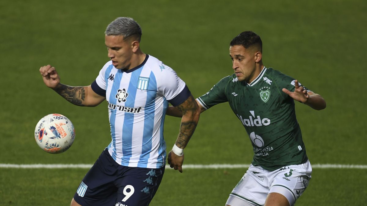 Racing visits Sarmiento in Junín: schedule, TV and formations