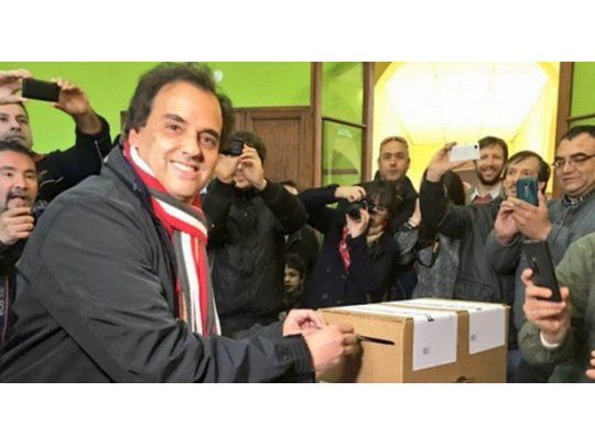 Juan Manuel Llamosas.