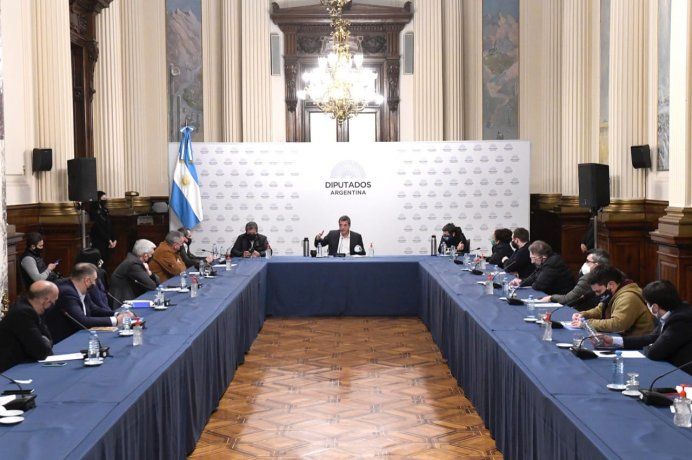 Diputados anteproyecto organizaciones sociales y sindicales (2).jpeg