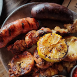 Los chacinados podrán ser elaborados con proteína animales y vegetales según el Senasa. Los chacinados podrán ser elaborados con proteína animales y vegetales según el Senasa.