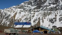 Volvieron a cerrar el paso Cristo Redentor por condiciones climáticas.