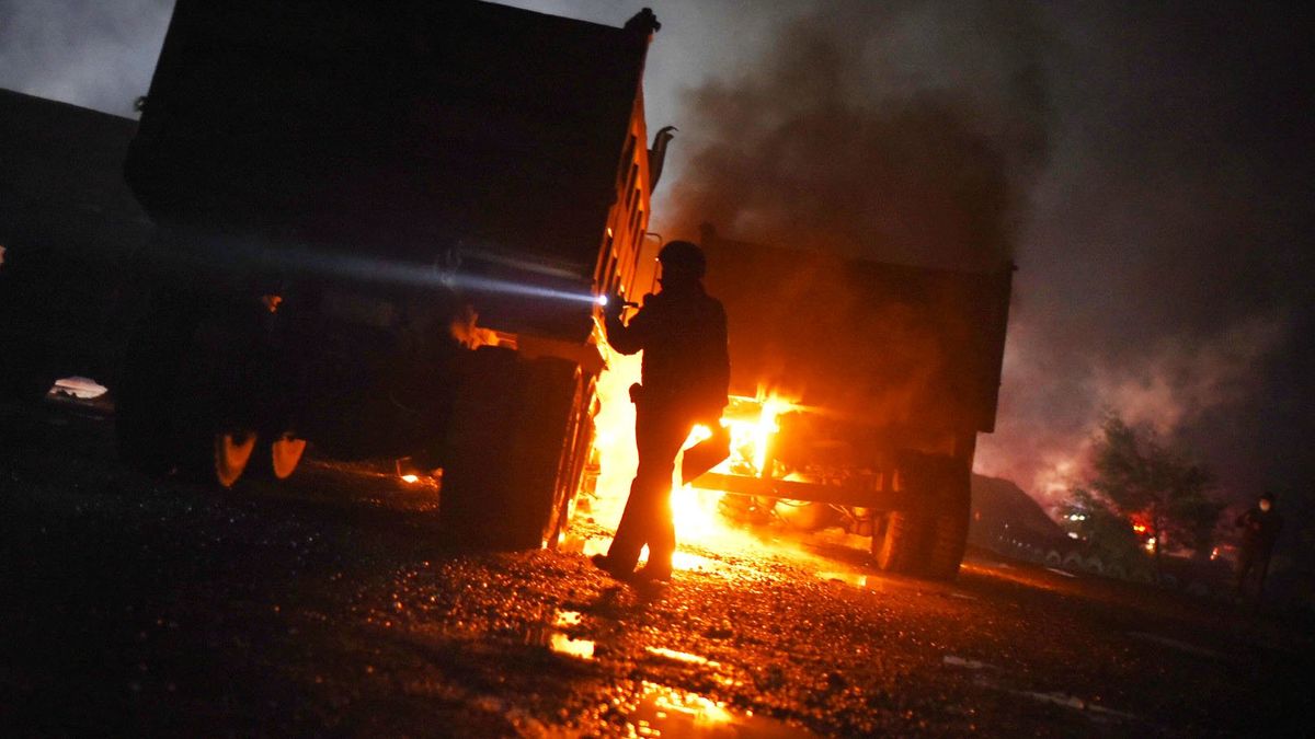 the government rectifies and decrees the state of emergency in the south