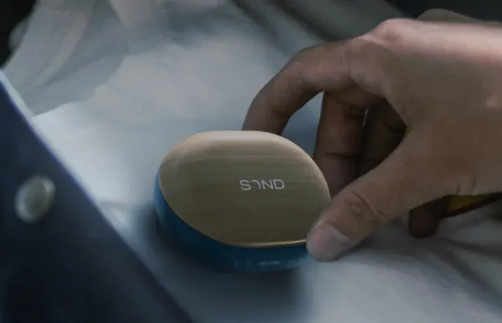 Estos auriculares van a mejorar tus noches. Estos auriculares van a mejorar tus noches.