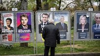Afiches de los candidatos a la Presidencia francesa.