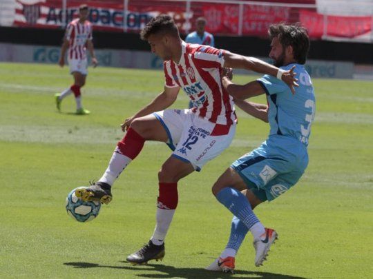 Unión y Arsenal empataron sin goles en Santa Fe.