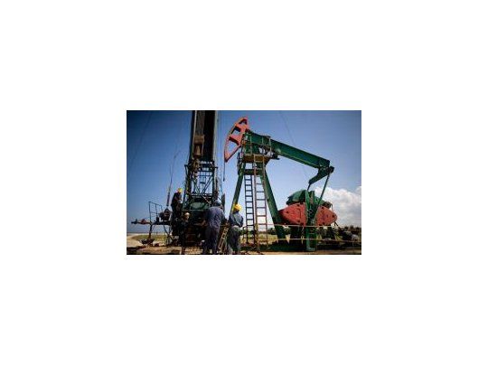 El petróleo ganó 0,4% a u$s 96,01