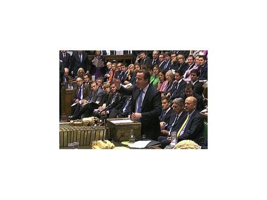 El Primer Ministro David Cameron acusó a los opositores al proyecto de ser simpatizantes del terrorismo.