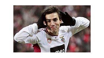 Nicolás Gaitán llevó a Benfica a cuartos de final.