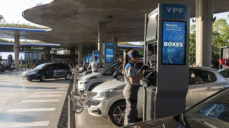 YPF definió nuevos aumentos en todo el país. 
