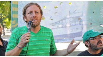 El sindicalista sostuvo que el próximo jueves la central obrera llevará a cabo “un paro por aumento salarial y por la continuidad laboral de 15 mil trabajadores”.