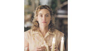 ámbito.com | Kate Winslet como Hanna en «El lector», de Stephen Daldry, papel que le valió el Oscar como Mejor Actriz.