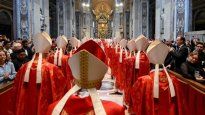 a un ano de la muerte del papa francisco: continuidad, cambios y el peso de su legado en el vaticano