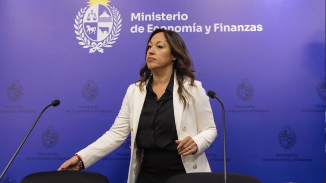 La titular del MIEM aseguró que no hay problemas de abastecimiento de petróleo en el Uruguay.&nbsp;