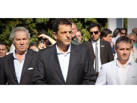 Marcelo D Alessandro con Sergio Massa y Felipe Solá