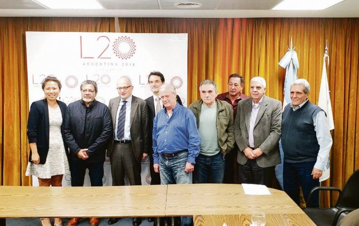 ámbito.com | fmi y cgt.jpg