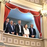 Fumata blanca en La Libertad Avanza. Agustín Romo junto a Sebastián Pareja, Martín y Lule Menem este lunes en el Senado bomaerense. Fumata blanca en La Libertad Avanza. Agustín Romo junto a Sebastián Pareja, Martín y Lule Menem este lunes en el Senado bomaerense.