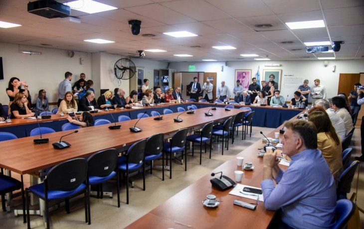 diputados debatio el fin de las sesiones maratonicas