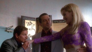 sharon stone y el trato misogino de algunos actores: robert de niro y joe pesci la excepcion