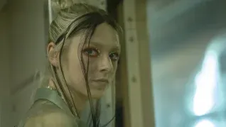 La actriz de Euphoria que conquistó al mundo con su activismo. La actriz de Euphoria que conquistó al mundo con su activismo.