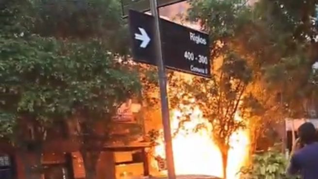 Un fuerte incendio en un edificio alarmó a los vecinos de Caballito.&nbsp;