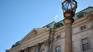 En abril de 2025 el Nación había oficializado su retiro de la Asociación de Bancos Públicos y Privados de la República Argentina (ABAPPRA). En abril de 2025 el Nación había oficializado su retiro de la Asociación de Bancos Públicos y Privados de la República Argentina (ABAPPRA).