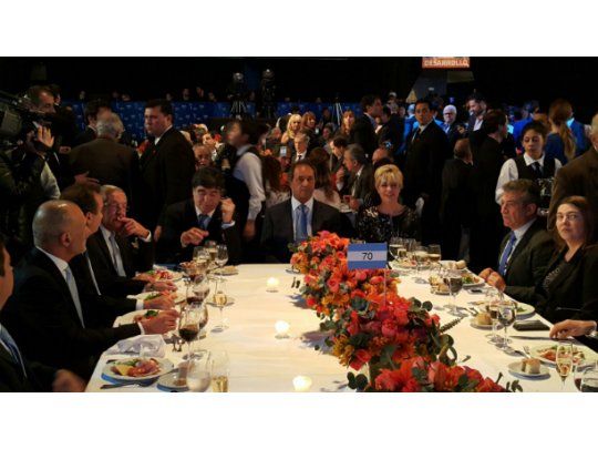 Scioli ante empresarios: Es el momento de invertir. Salgan a jugársela