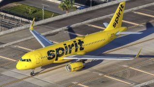 La aerolínea estadounidense Spirit fue la primera gran víctima: dejó de volar en mayo de 2026.