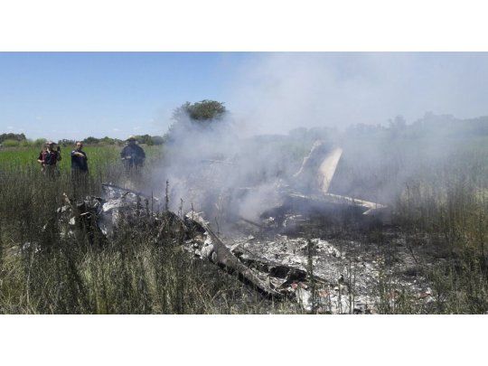 La avioneta se estrelló a 20 metros de la pista a la que se dirigía.