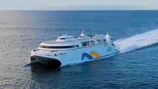 El gobierno pretende mantener la tasa fluvial pese al rechazo de las empresas de transporte. El gobierno pretende mantener la tasa fluvial pese al rechazo de las empresas de transporte.