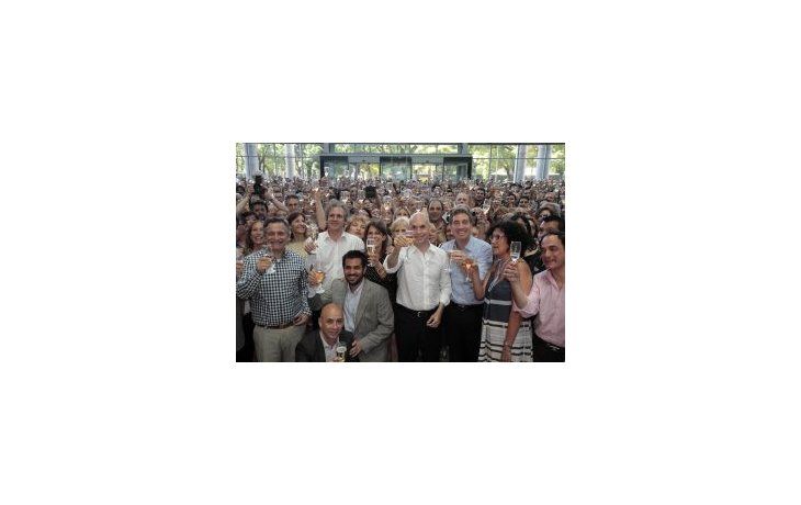 Larreta brindó con empleados del gobierno porteño