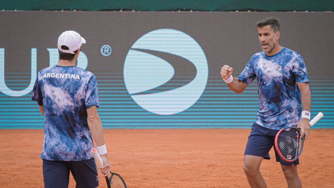 Máximo González y Andrés Molteni sellaron la clasificación argentina en Copa Davis