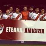 Entre River y Torino existe una amistad desde años y homenajes mutuos entre sus camisetas alternativas. Entre River y Torino existe una amistad desde años y homenajes mutuos entre sus camisetas alternativas.
