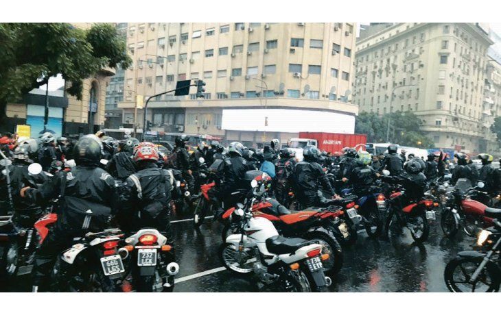 Otra vez cortada la 9 de Julio