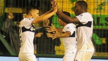 gimnasia no le dio chances a defensa y justicia y lo elimino