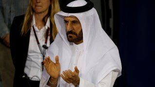 El presidente de la Federación Internacional del Automóvil (FIA), Mohammed Ben Sulayem, está acusado de haber interferido en el resultado final del Gran Premio de Fórmula 1 de Arabia Saudita del año pasado.