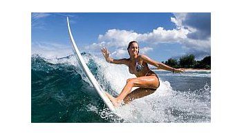 La surfista estadounidense Alana Blanchard es la más sexy de todas.