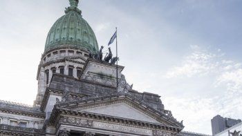 congreso polarizado: tropa k saborea quorum en senado; libres se cotizan en diputados