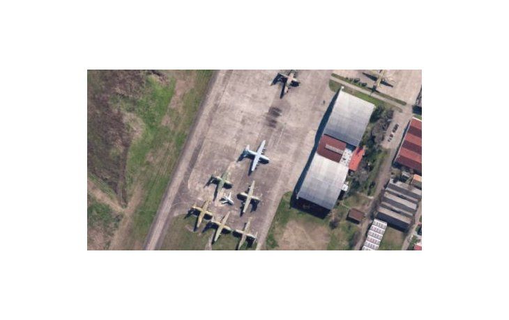 El Gobierno incorporó la base aérea al Sistema Nacional de Aeropuertos a través del decreto 1092/2017, que se publicó en el Boletín Oficial con la firma del presidente Mauricio Macri y el jefe de Gabinete Marcos Peña. (Imagen Google Map)
