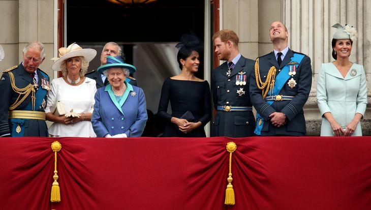 La Reina Isabel y el resto de la familia real británica.