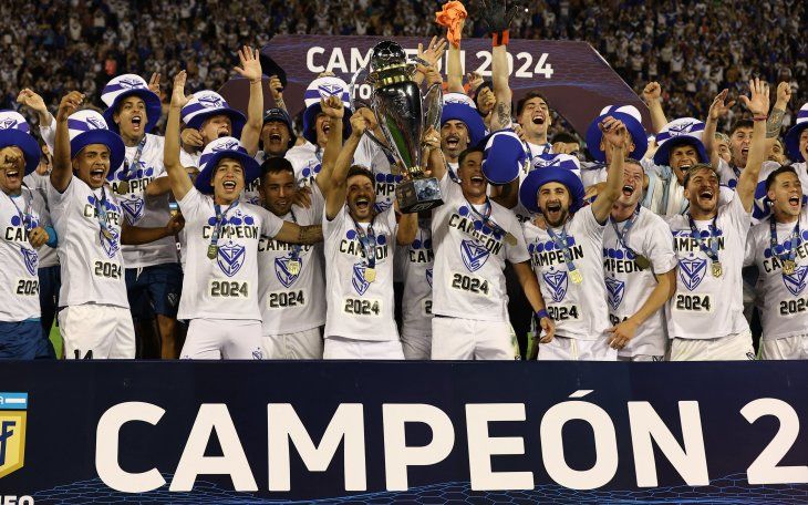 Vélez se consagró campeón de la última Liga Profesional. Vélez se consagró campeón de la última Liga Profesional.