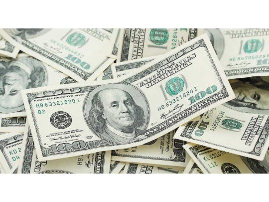 Dólar subió 9 ctvs. y cerró a $ 15,37, su mayor valor en casi tres meses