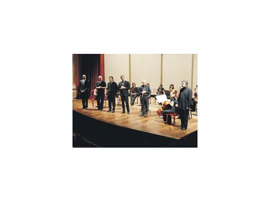 Ideado y llevado adelante por los reconocidos intérpretes y docentes Néstor Garrote, Marcelo Mercado y Luis Giavón, el Oboefest reunió en Rosario cerca de 80 oboístas de cuatro generaciones.