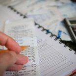 Ahorrar en dólar no requiere magia, solo hábitos inteligentes que cualquiera puede adoptar. Ahorrar en dólar no requiere magia, solo hábitos inteligentes que cualquiera puede adoptar.