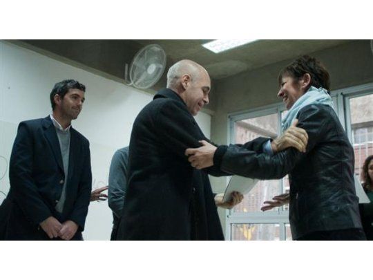 “Es un paso muy importante el que estamos dando”, señaló Rodríguez Larreta al destacar la posibilidad de “ayudar a facilitar los trámites” para que el “traspaso” a la jubilación “no opaque esa expectativa que uno tiene de poder disfrutar de su tiempo libre”.