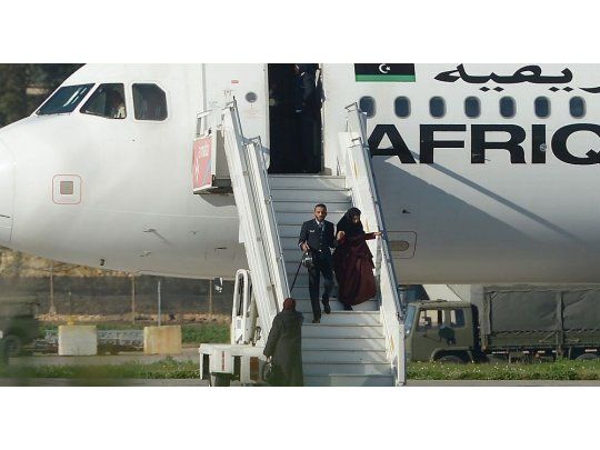 Secuestraron avión en Libia y liberan a pasajeros tras horas de tensión