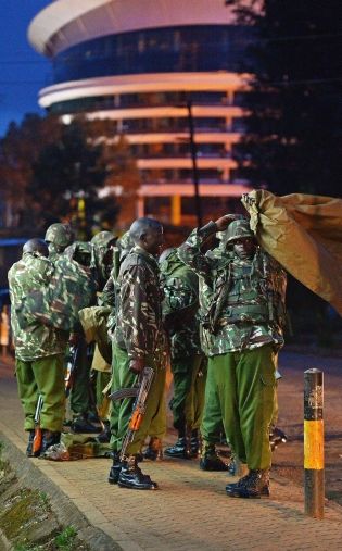El ejército keniano controló el centro comercial y los muertos suman 68 (foto 1)